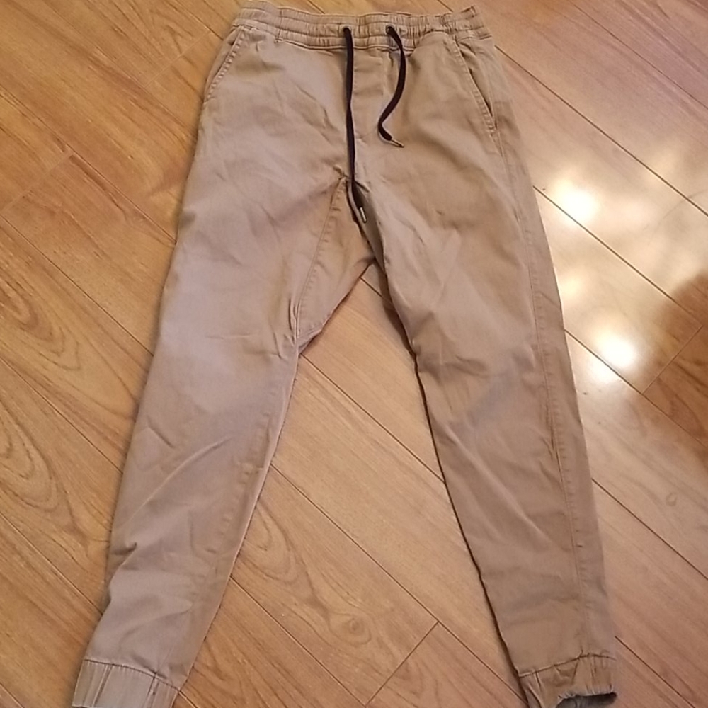 Hollister joggers